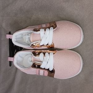 Girl bebe sneakers